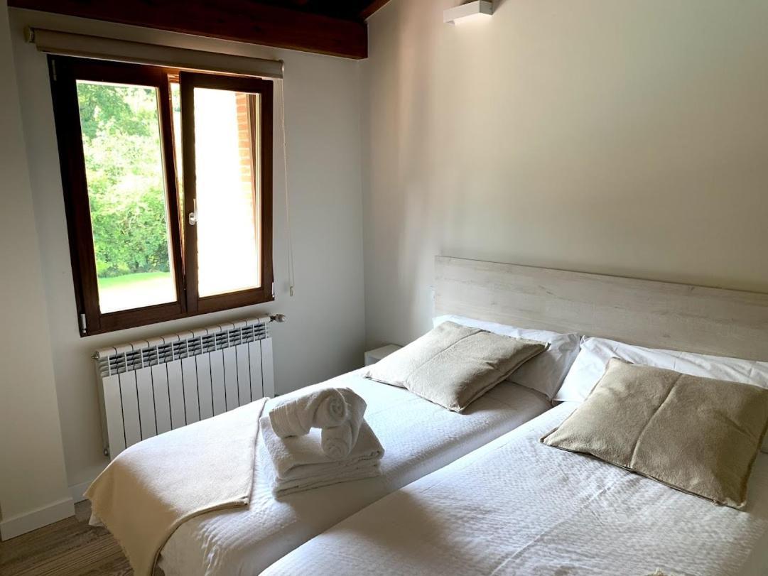 2 Apartamentos En Villa Con Piscina Privada En Asturias El Marquesau Noriega Esterno foto